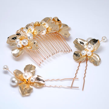 Golden Bloom Ensemble Faux Pearl Bridal Hair Pins And Comb Set, Bridal Hair Piece, Wedding Hair Accessory.